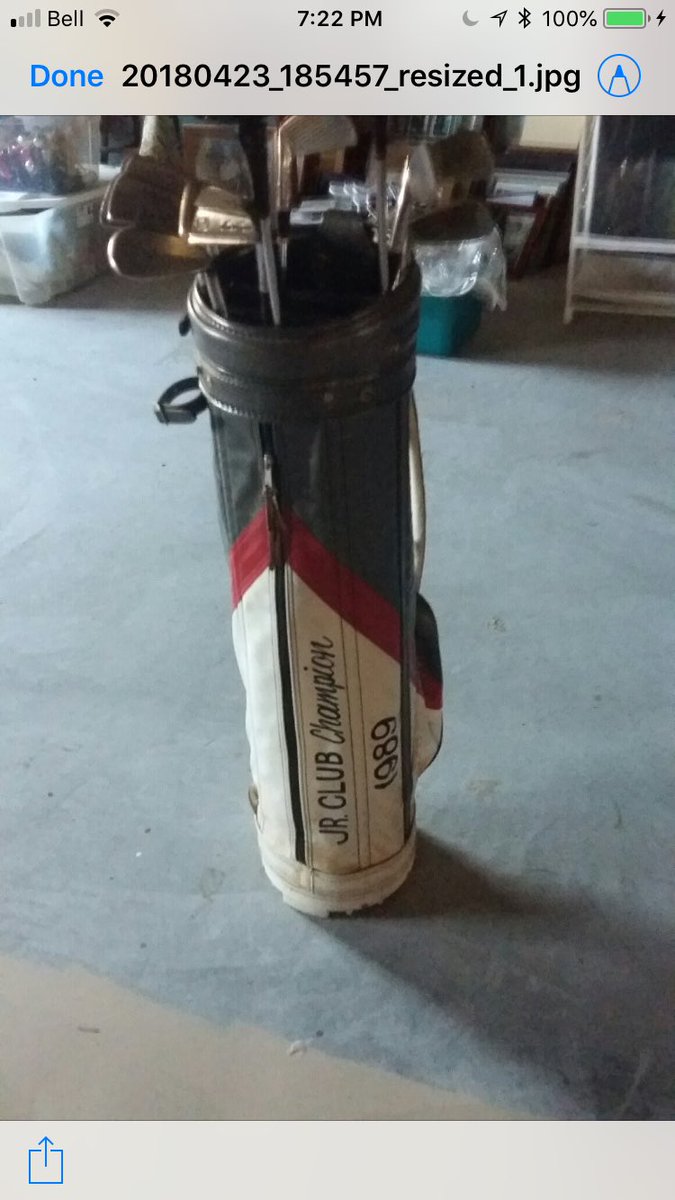 JMillsCPGA's tweet photo. Hey @ClubProGuy dug this out of the crawl space to get ready for the upcoming tourney season. Maybe get an autograph on it? #lynxgolf #2018gamerbag #classicstyling https://t.co/YpZF4LKBbi