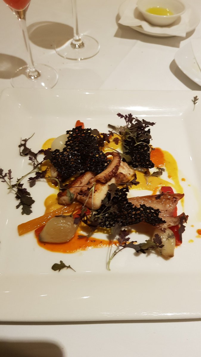 Mark_Beech's tweet photo. Return visit to MPs' haunt Quirinale - last time I was there was more than 10 years ago with @Richardvines . While things have changed, food still impressive in quality, service courteous and deliberate @QuirinaleResto https://t.co/8o9EfOcgCp