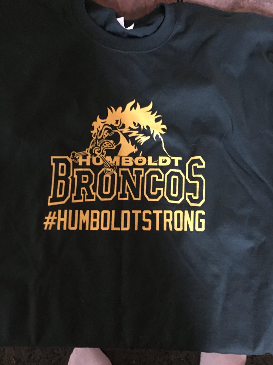 SQuinn459's tweet photo. T shirt came in. Will wear it with pride. #HumboldtBroncos #humboldtstong https://t.co/lhYIjg8uRL