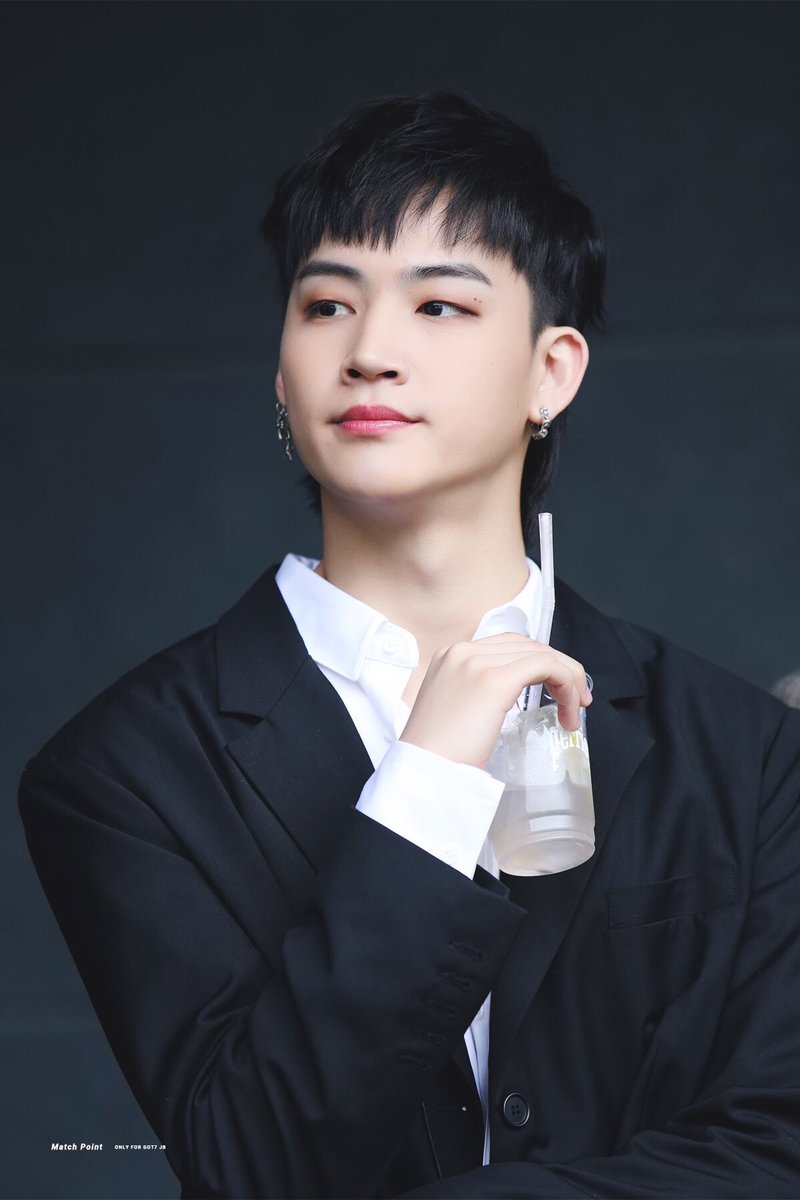 180423; 
        ɴᴏʙᴏᴅʏ ᴄᴀɴ ᴍᴀᴛᴄʜ ʏᴏᴜ, ʏᴏᴜ ᴡɪʟʟ ᴀʟᴡᴀʏs ʙᴇ
               ᴛʜᴇ ᴍᴏsᴛ ʙᴇᴀᴜᴛɪғᴜʟ ᴘᴇʀsᴏɴ ɪ ᴍᴇᴛ.