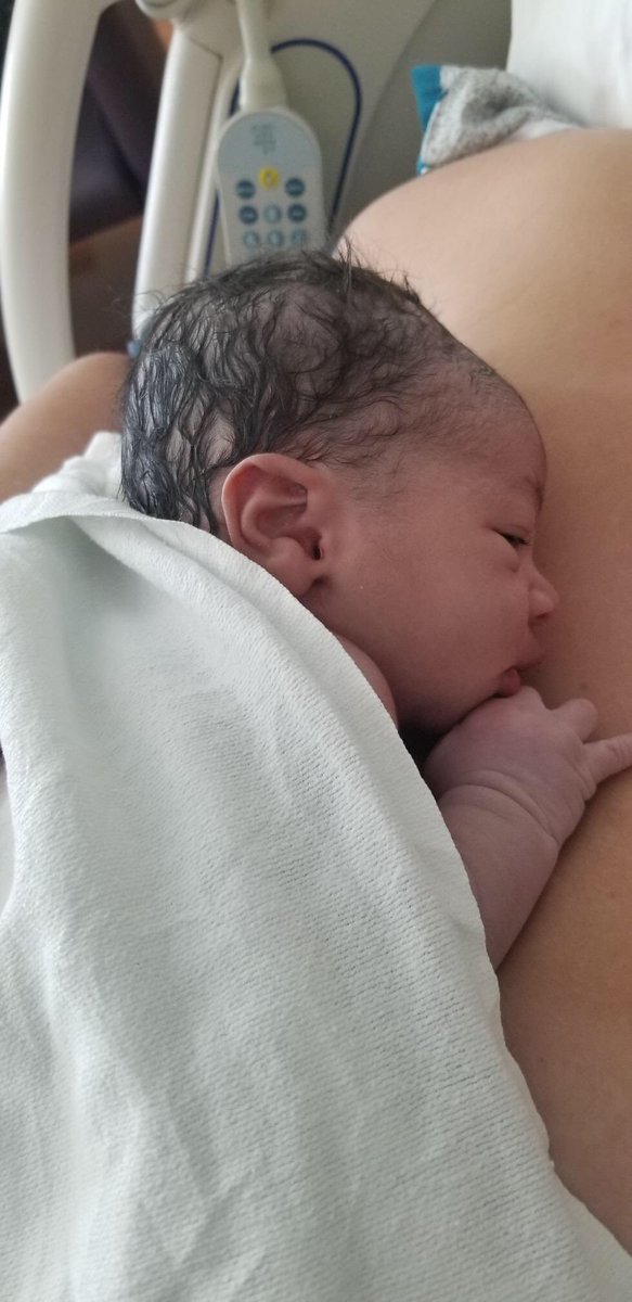 hackneykenzi's tweet photo. welcoming my 6th little brother into this world, so lucky to have so many brothers because that means more girls getting our last name and having more kids so that we can take over the world 😉 #only3girls #6boys #HackneyGang i love you little one 💙 https://t.co/q17x0kNC1s