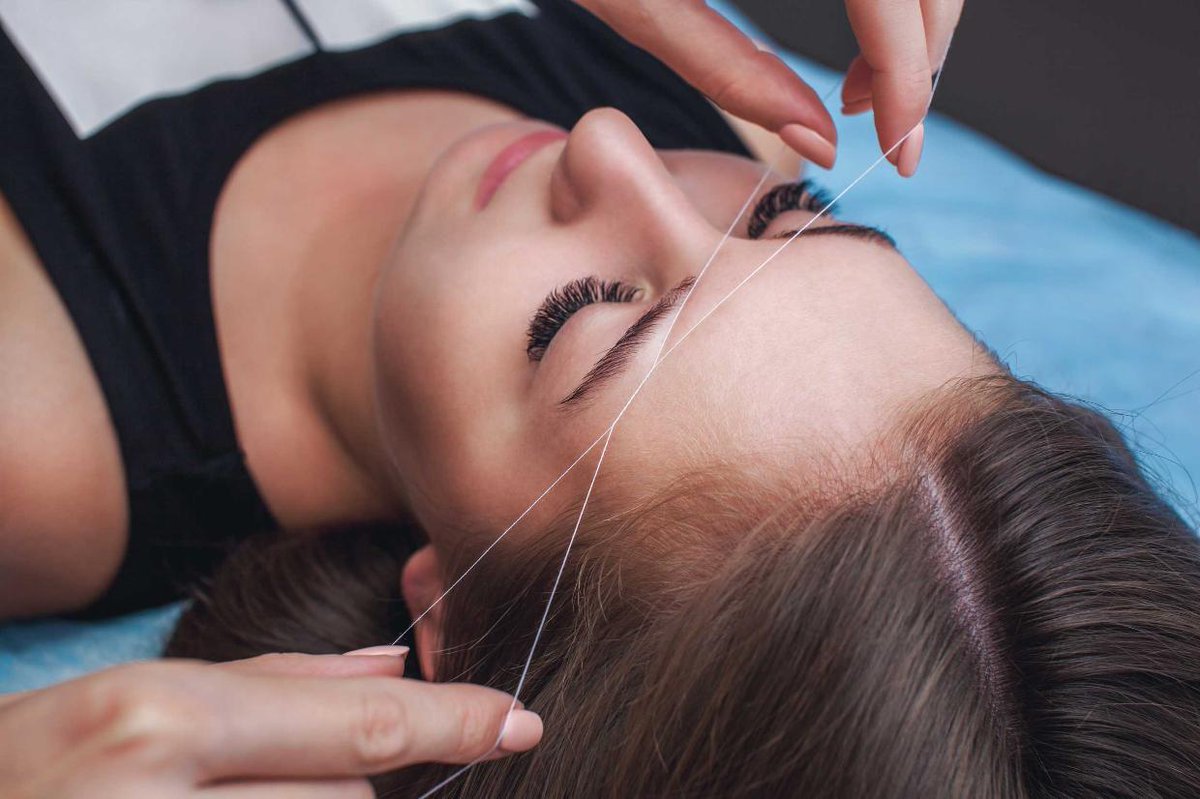AmitaBeauty's tweet photo. My bespoke multi step master brow procedure includes measuring, tinting, waxing and threading to create the perfect brows #PerfectBrow #BrowGoals #BrowArtist https://t.co/j9FJWQi0fl