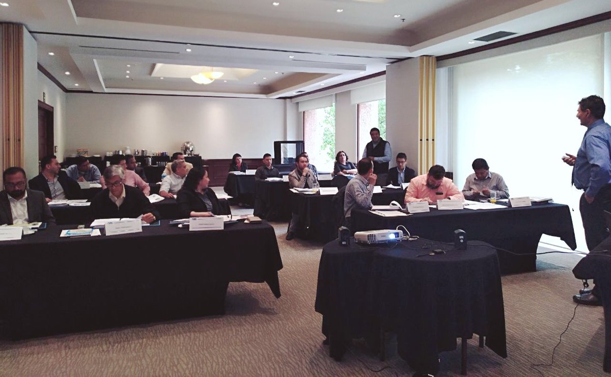 RiskMexico's tweet photo. Terminó el primer día del curso BCP IT/DR Planificación de Recuperación ante Desastres para TI en la CDMX de manera satisfactoria. Dentro del programa de hoy, los participantes estudiaron cómo crear un Plan de Proyecto IT/DR y obtener la aprobación de la dirección. #DRP https://t.co/yAZ9U7A3rq