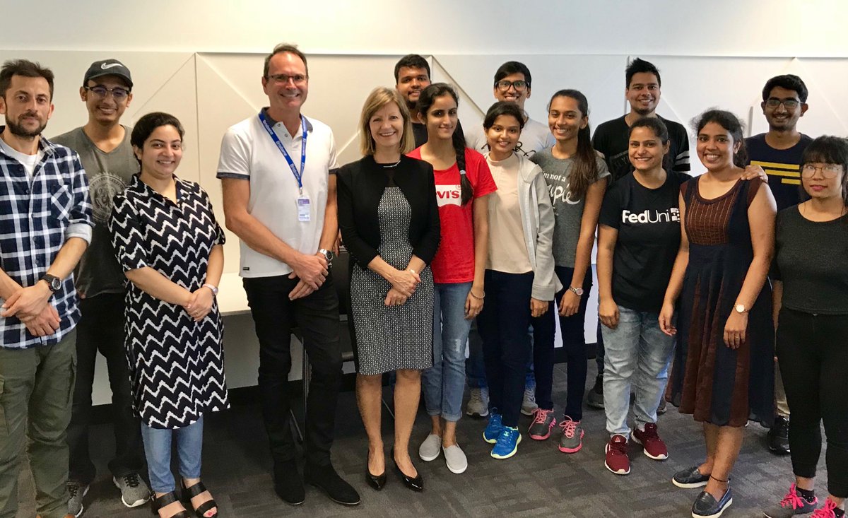 Another sunny day <a href="/FedUniAustralia/">Federation University</a> Brisbane campus with a visit from our VC Prof Helen Bartlett #feduni #fedunibrisbane @StudyBrisbane <a href="/FutureUnlimited/">FutureUnlimited</a> #lovewhereyoustudy federation.edu.au/brisbane