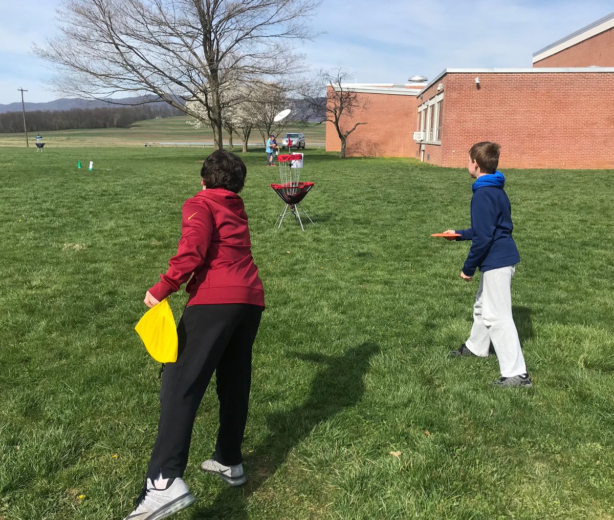 TEFoundation's tweet photo. Students at @JbmsYes played some Disc (Frisbee) golf today! We gave the grant to the Phys Ed Department at JBHS and they were kind enough to share in the fun with JBMS. Beautiful day for it! Thanks to TEF board member and educator Mr. Staniszewski for capturing the fun! https://t.co/6QcKjLCCvL