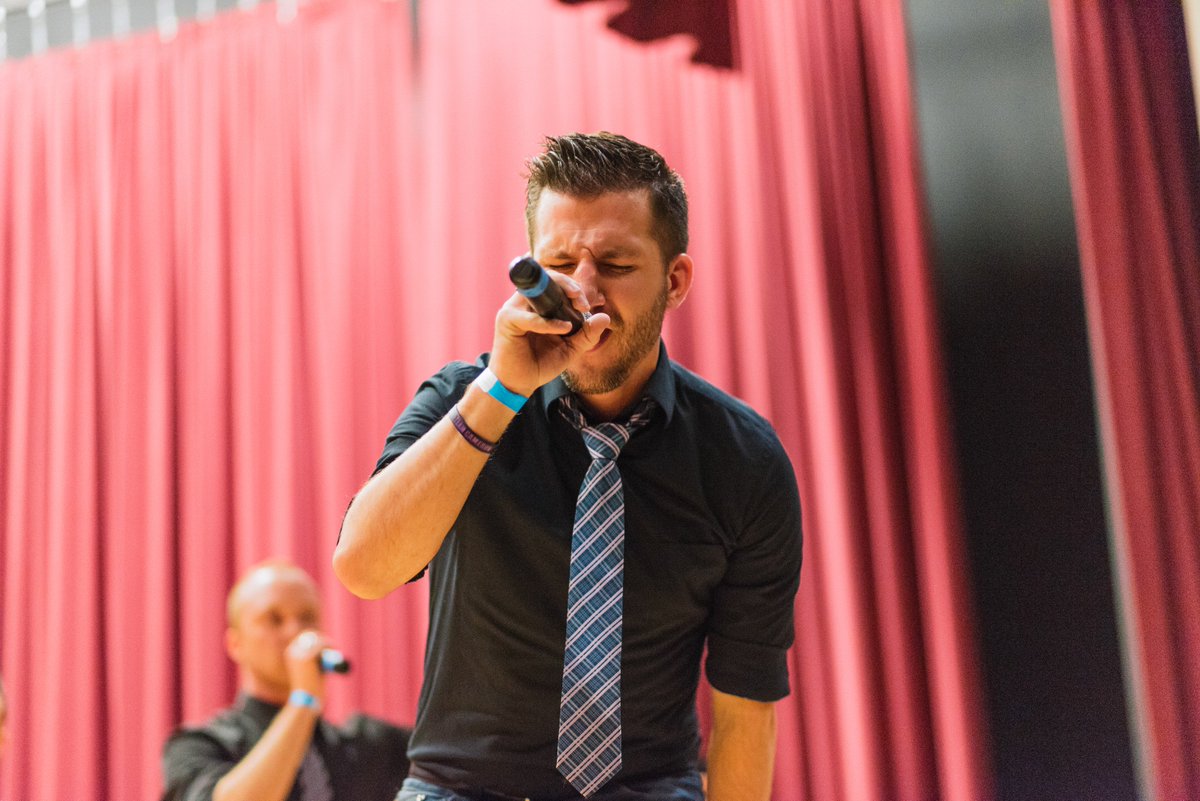 JakeTheYoung's tweet photo. #ANWAF Photos are up!!! https://t.co/cWHx8gIndM https://t.co/g6RB3UP5z8