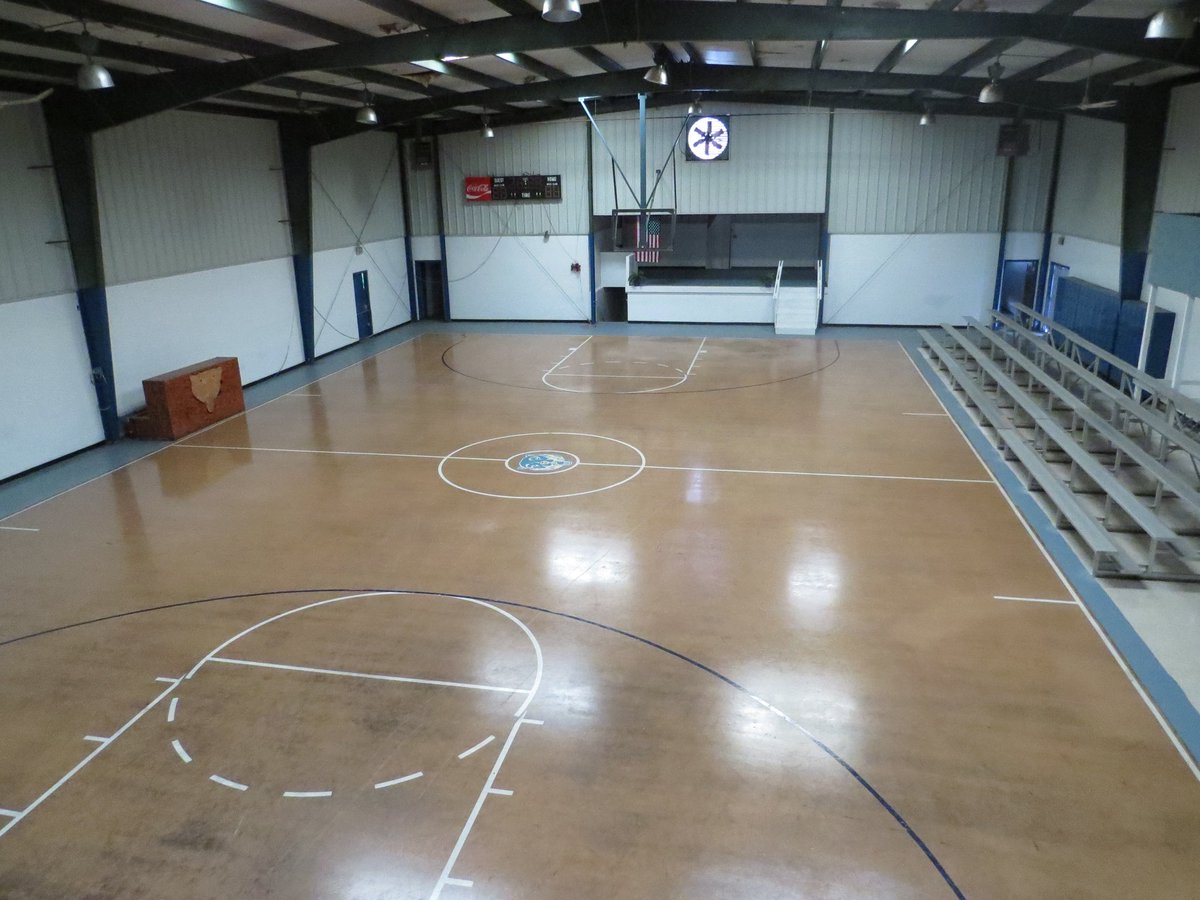 michaelktolbert's tweet image. Travel with the @OperatAdventure team as we explore an abandoned school in Columbia, SC. 

#operationadventure #vlog #travelvlog #youtube #SCFilm #ColumbiaSC

Link 👉🏼
youtu.be/40YE5Qj3NS0