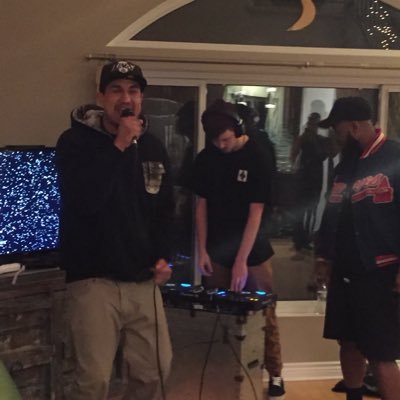 Shaiwill13's tweet photo. Now #bestkeptsecret From 7-9pm (ET) on https://t.co/uXbfUgqbJA @DJBenhop @Shaiwill13 Now Playing @ThaThirdI - "Comin Live" https://t.co/jzGrQmTwa3