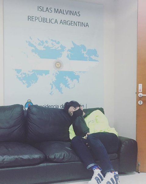 shinsfriendsbra's tweet image. [#INSTAGRAM] 17/04/18 - Atualização de #Shindong.

"#Partindo #Argentina #AmericaDoSul #Esperar #Aguardem"
