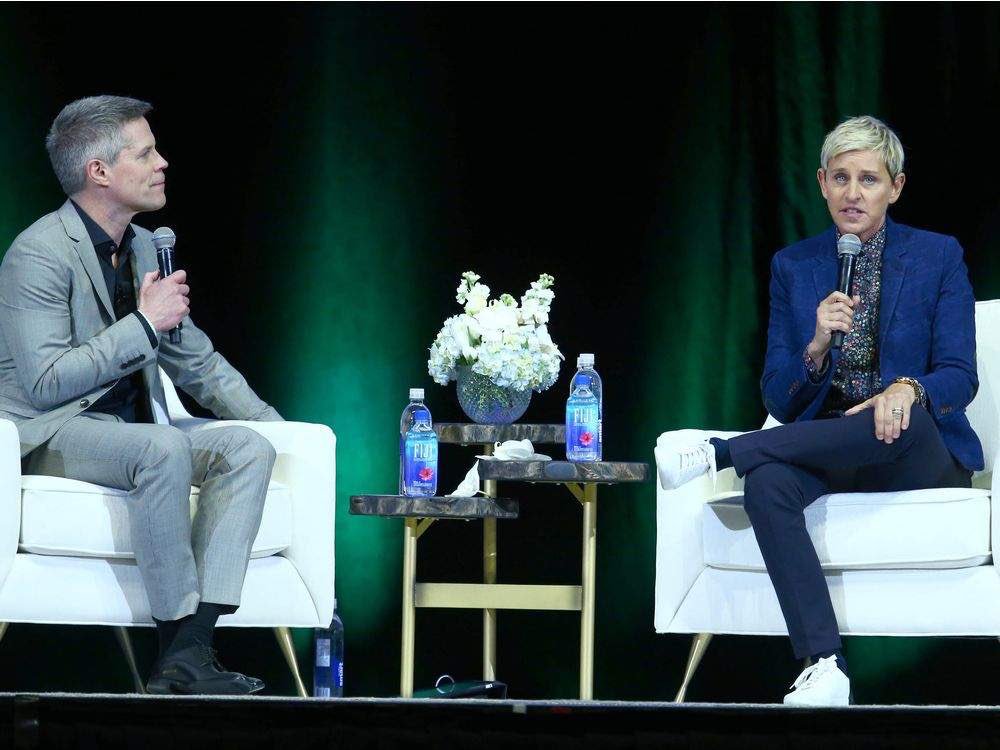 EllenD_world's tweet photo. . @DaveKellyLive shared thoughts about his experience with @TheEllenShow
At ‘ A conversation with Ellen ‘
#EllenInCalgary
https://t.co/ob5aJBKi7c https://t.co/HrXYqv7XTZ