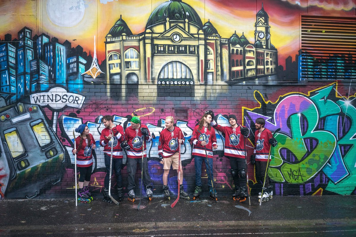 It's #StanleyCup season, so why not showcase some of our favourite hockey jersey prints made by us! If you're looking for a custom design for your team, ask us about our free design! 
#IceHockey #MelbourneJets #SRHLmelbourne #InlineHockey #CustomClothing #Beastwear