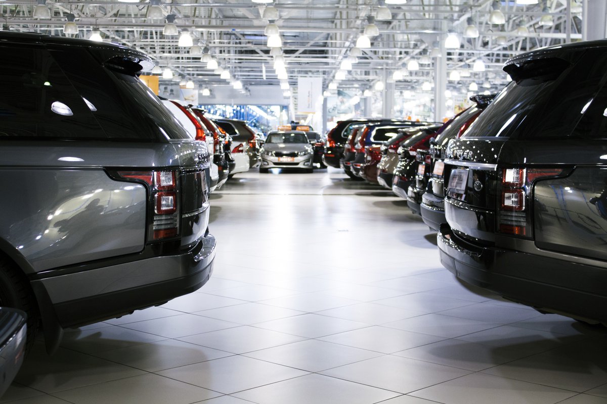 If new car dealerships move to a "no haggle, fixed-price order" model, what do you stand to lose? goo.gl/4MYDqP