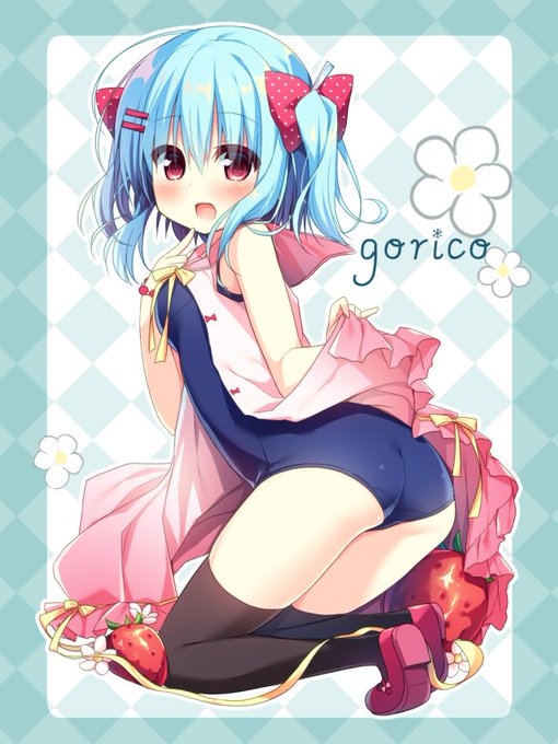 練乳をかけてほしそうにこちらを見ているがり子アクリルフィギュア届きましたー!今までのと比べると少し大きめです!たぶん10㎝弱くらい! 