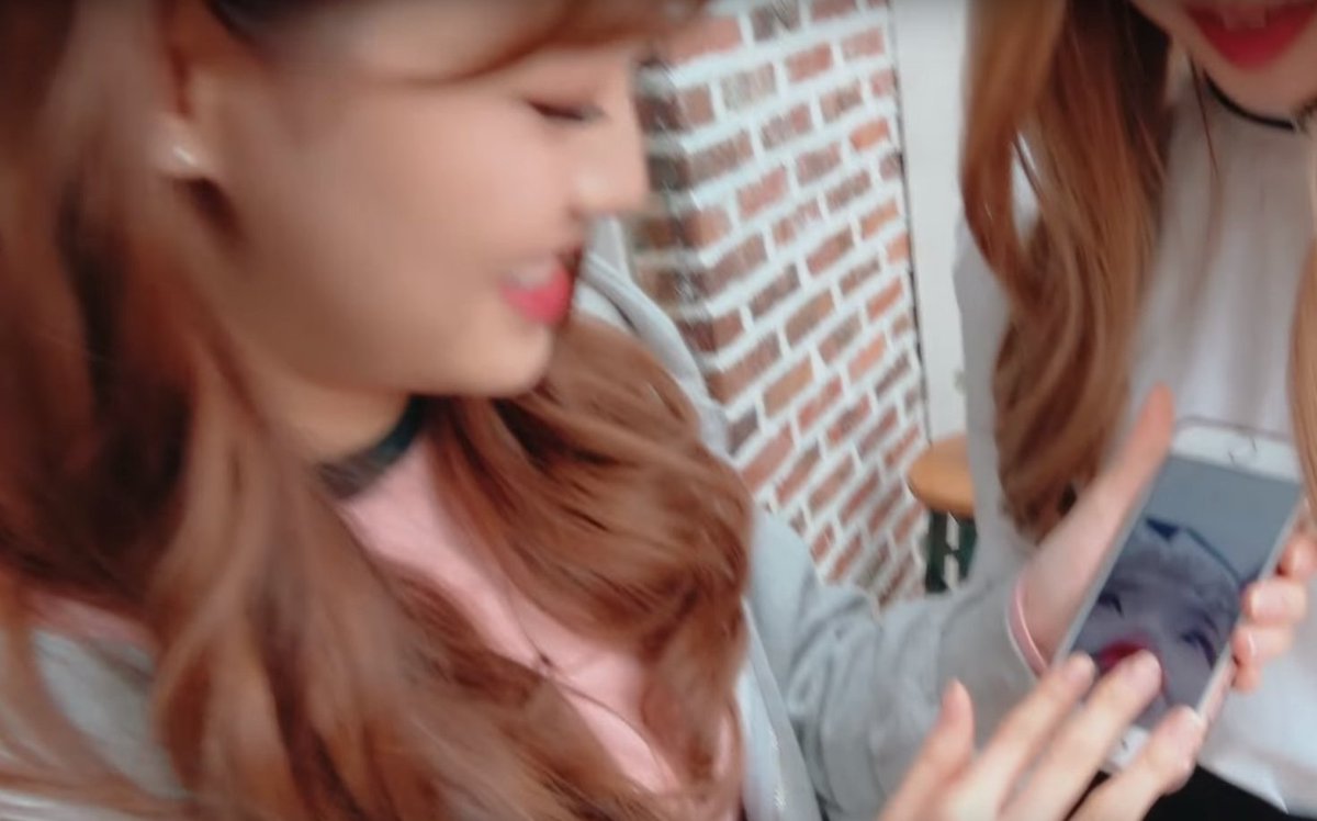 Chuu pics ♡ tweet media