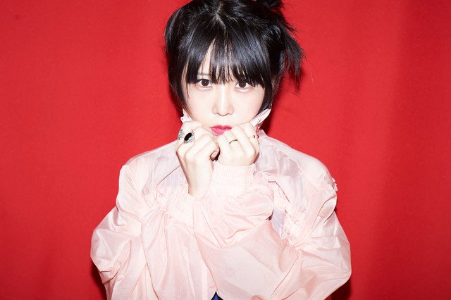 natalie_mu's tweet image. 大森靖子、初の書き下ろしエッセイ「超歌手」（コメントあり） natalie.mu/music/news/279…