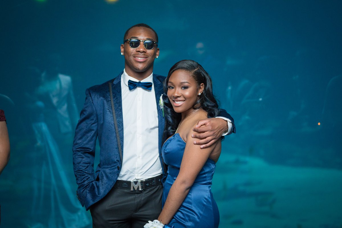 saychphotos's tweet photo. M stands for @Mikeymike2300 & his #mademoiselle @tabida_ ! Looking good peeps!
===
For more pics, go to: https://t.co/EYOx9KiKNc - Tag @saychphotos in your posts.
===
#SeaTheDrip #BridgeUnderWater #deepseadrip #prom2k18 #atlanta @GeorgiaAquarium @SHS_HCS #seniorprom #2018 https://t.co/PNXLTUtqrX