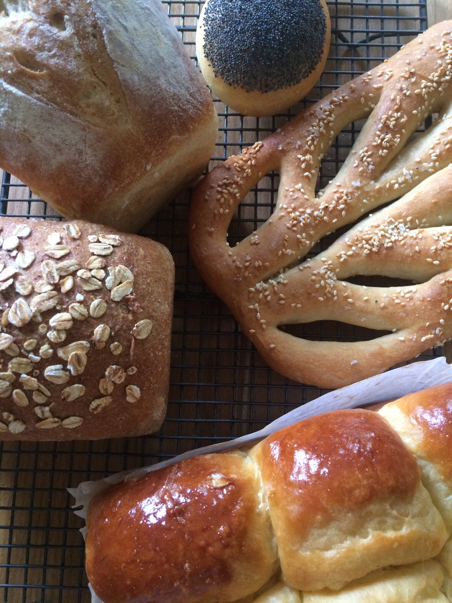 MaBakerBakes's tweet image. Bread in all different shapes and sizes. A Bread Class gives so much more than just bread. It's therapy. It's fun. It's real food. It's forever. #realbread #breadangels #breadclass #fulham