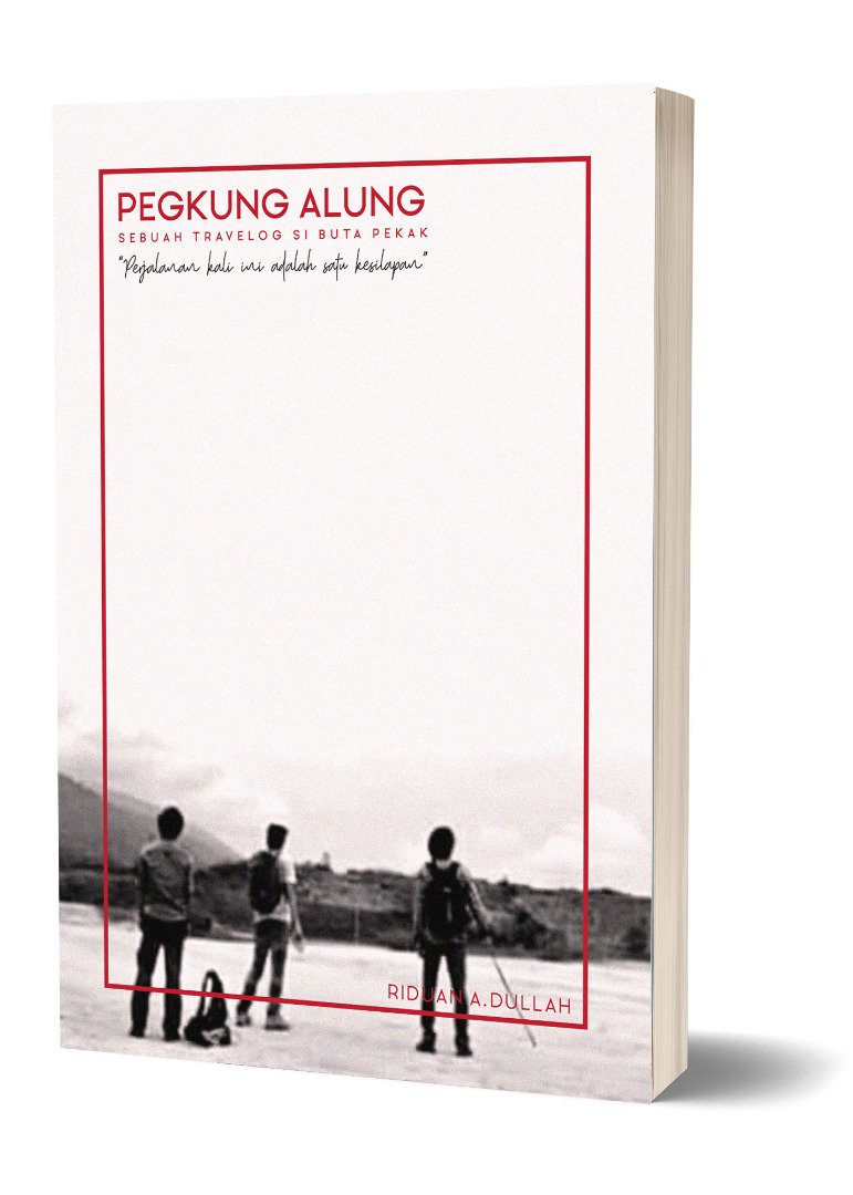RiduanAdullah's tweet photo. Travelog terbaru aku, #PegkungAlung .

Pengembaraan selama sebulan di bumi Borneo, bersama 1 OKU buta dan 1 OKU pekak. 

Travelog yang cukup berbeza daripada travelog lain yang ada di pasaran.

&amp; secara peribadi, #GojiBundy ada umphh-nya tersendiri, begitu juga Pegkung Alung. https://t.co/rhPzwks7X6