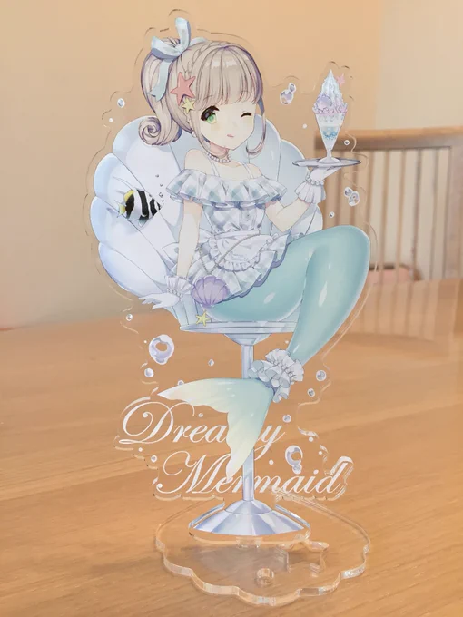 アクリルフィギュアのサンプル頂きました!高さ18㎝の大きめサイズです。5月のコミティアで単品頒布します? 