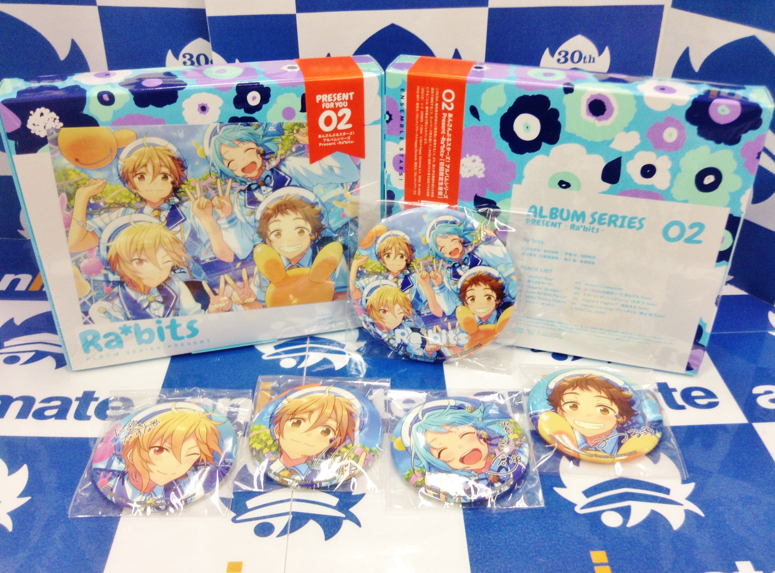 アニメイト福岡パルコ Cd入荷情報 4 25発売cd あんさんぶるスターズ アルバムシリーズ Ra Bits 本日入荷 アニメイト特典 は ジャケット柄丸型缶バッジ キャラ毎丸型缶バッジ ランダムで1個 ばい あんスタ アルバムシリーズご予約受付中