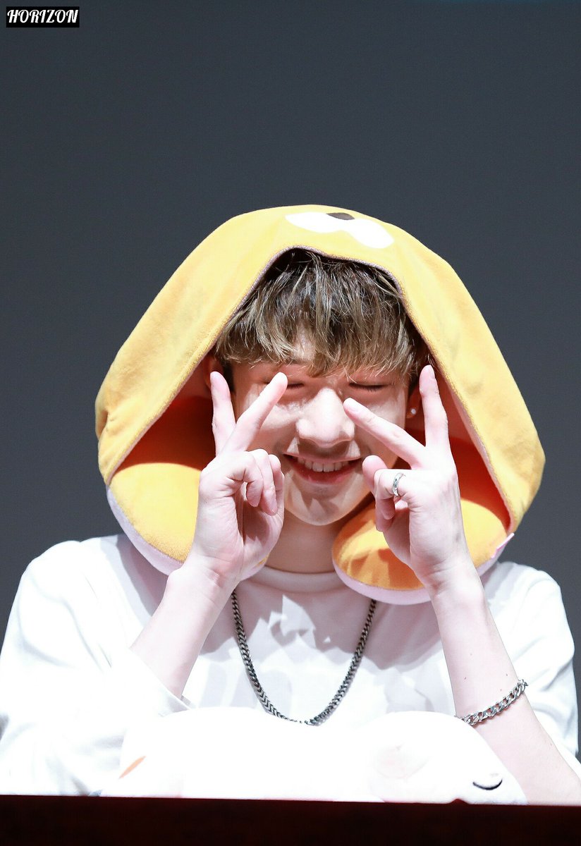 HORIZONTAPE's tweet photo. 0420 🦁
#방찬  #찬 #CHAN #BANGCHAN
#StrayKids #스트레이키즈 #3RACHA https://t.co/wMSVMfeYVS