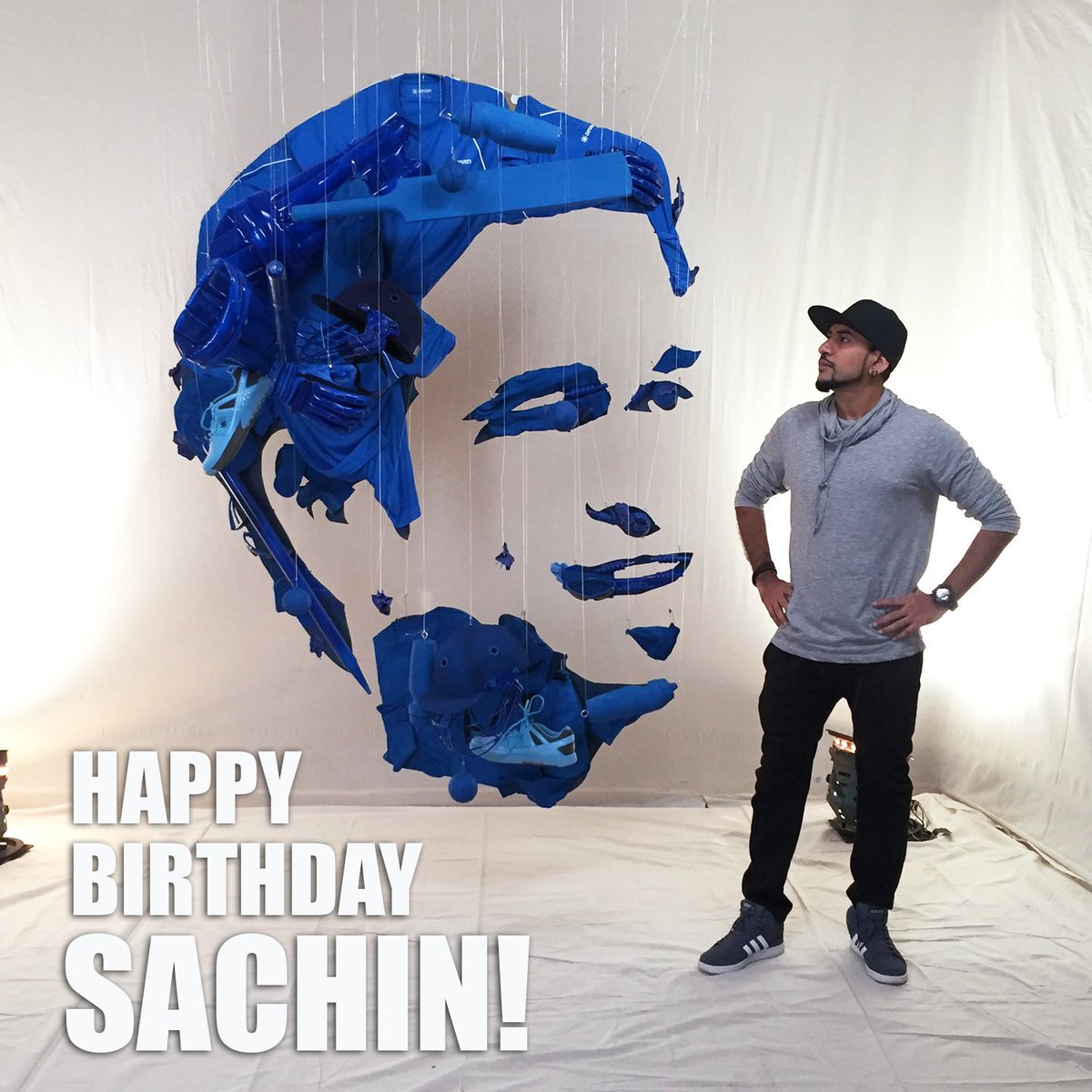 @MadStuffWithRob and <a href="/zevenw0rld/">Zevenworld</a> Special tribute to <a href="/sachin_rt/">Sachin Tendulkar</a> youtu.be/CiqWnqyYfaM  #HappyBirthdaySachin #India #Cricket #IPL2018