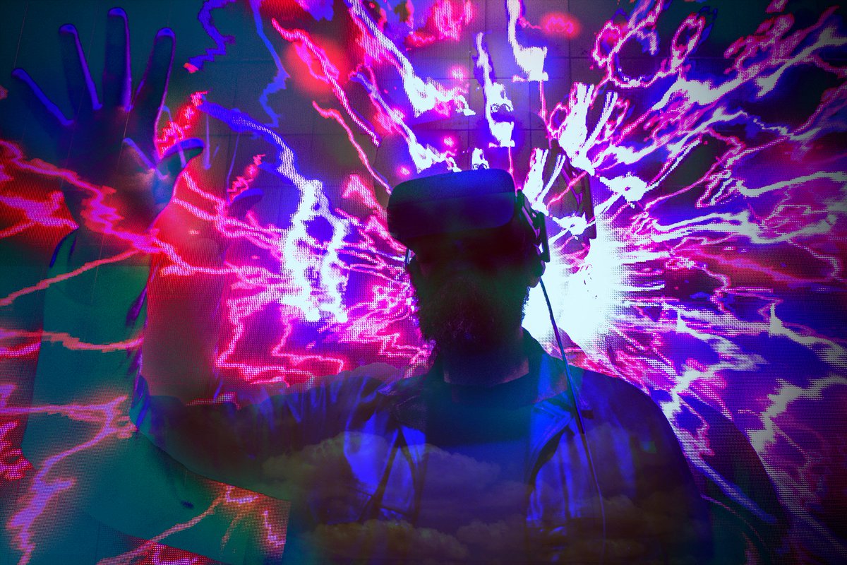 HAUNTERS_Movie's tweet photo. Virtual Horror vs True Terror: How Far Is Too Far In #VR? @Jon_Schnitzer director / producer / creator @HAUNTERS_Movie & Flatline Experience (VR) debates #virtualhorror @vrlosangeles Sat May 5th at the LA Convention Center with a panel of VR experts #horror #experiences #nde https://t.co/JSB2TBh2Bi