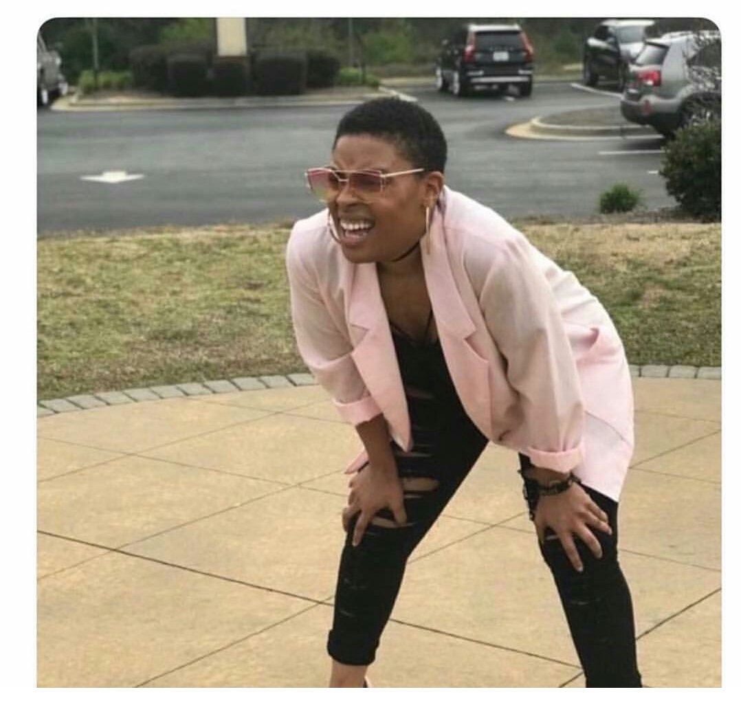 Karismemes's tweet photo. Me totally late for work looking outside my window waiting for the rain not to end 

#ArtisticTuesday #JeffAndJalasOnHot96 #JamboKenya #AmLiveNTV https://t.co/l1NOSs21Fh