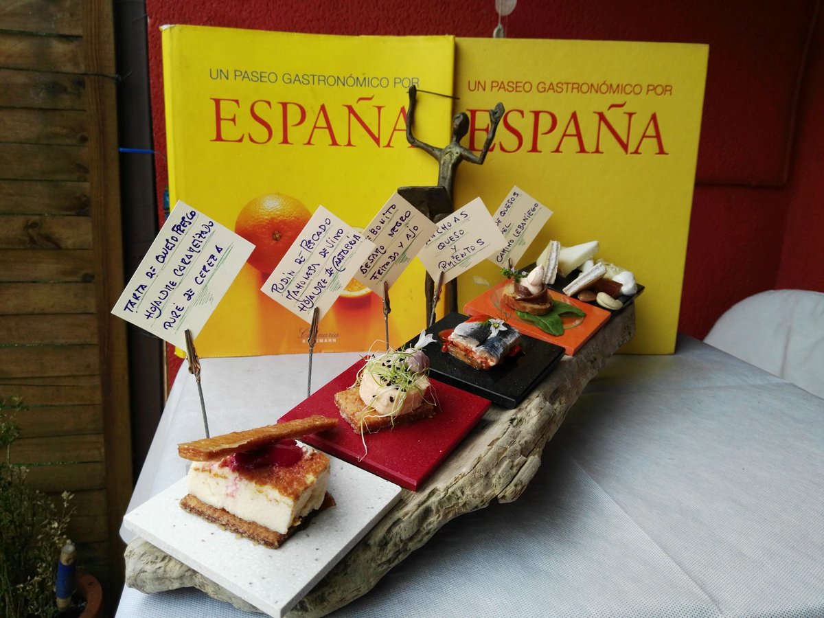 cocinerorural's tweet photo. Si no pudiste venir a los #premiosbeato aquí te dejo la minuta y unos bocados, comida que se ve y se saborea @cant_infinita @Cocineros_acdc volveré en 2023. https://t.co/hoagtCc5on