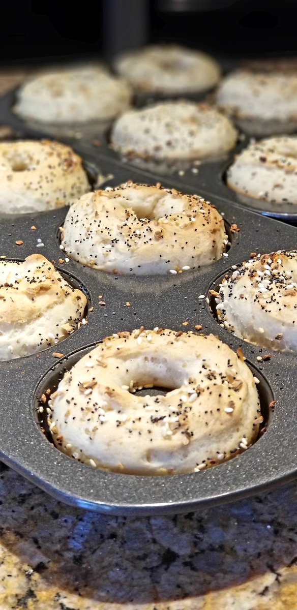 crackthebat's tweet photo. Everything Bagels!!๐๐ช These never last long! #nevergowithout #glutenfreegoodness
#dairyfree #nutfree #glutenfree
@ePrintedBooks https://t.co/ML5KGK1oEN