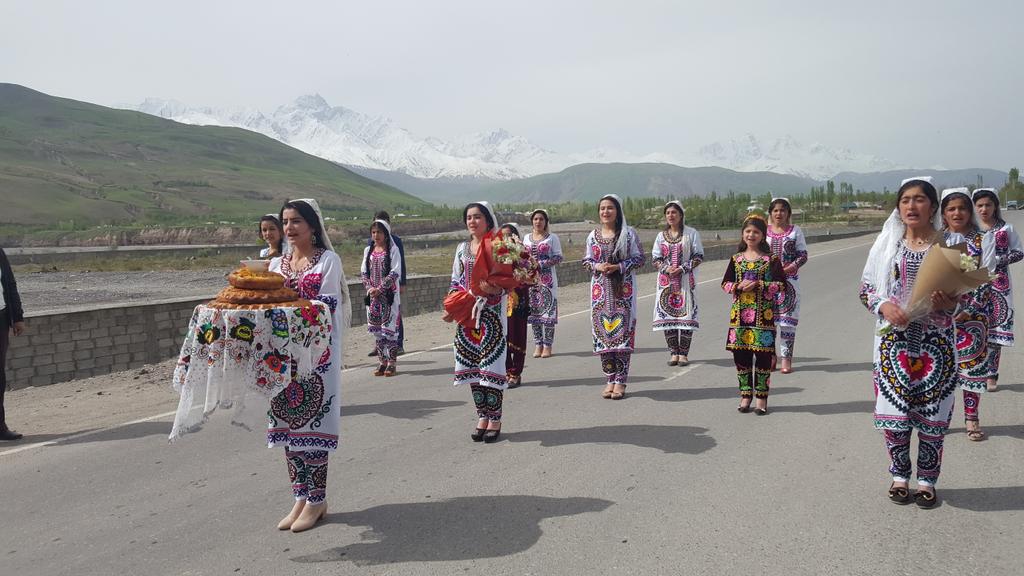 таджикистан город рашт. рашт таджикистан. обу хаво рашт. таджикистан гармский район. загс нохияи рашт таджикистан.