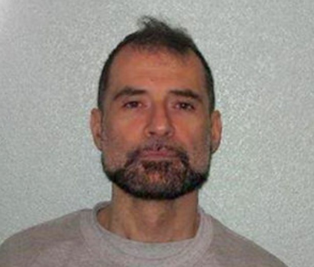 A man convicted of murdering a police officer from Inverness before dismembering his body and trying to dissolve it in a bath of acid made a ligature a few months before he was found hanging in his cell.

pressandjournal.co.uk/fp/news/invern…