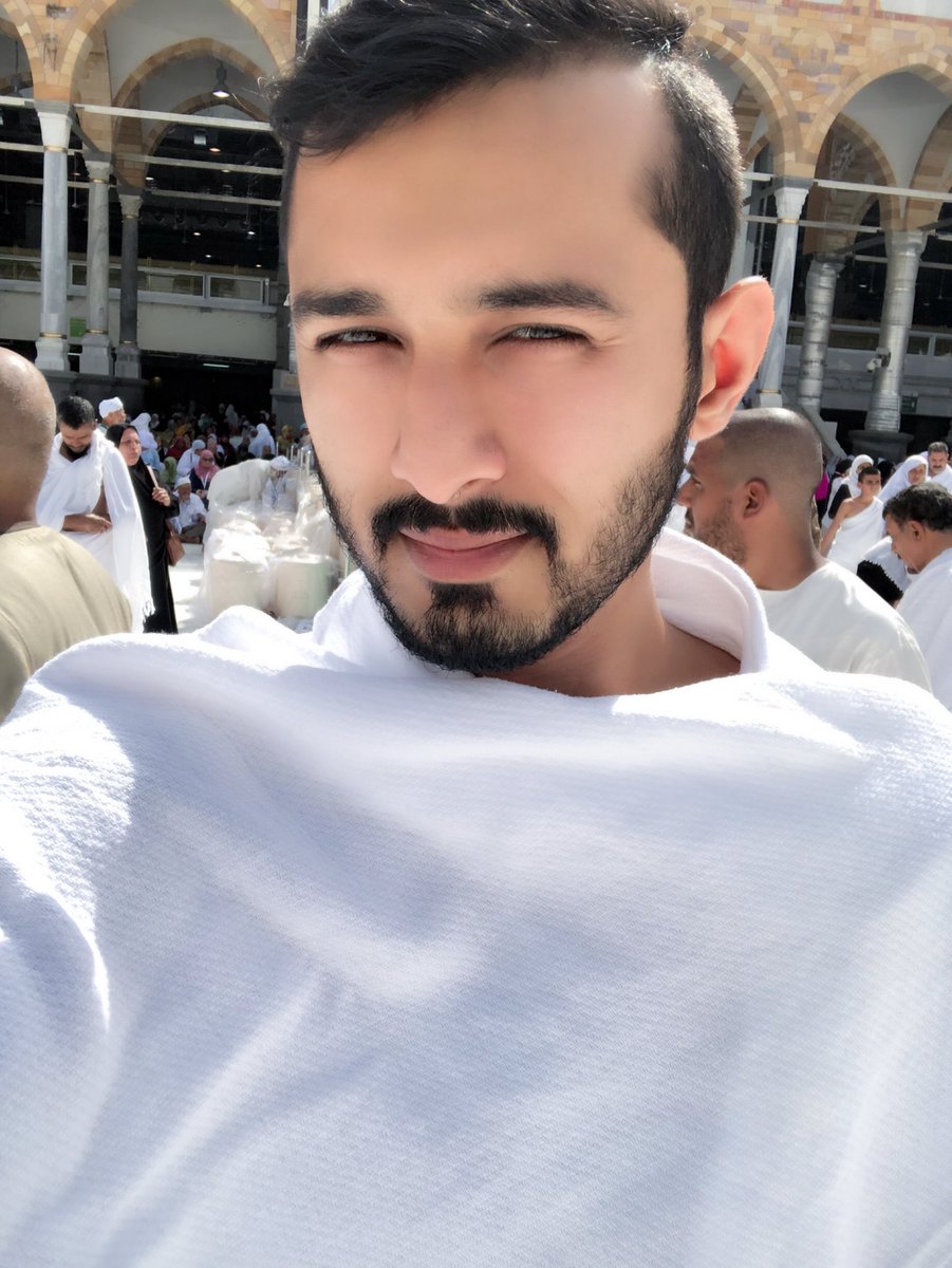 Usman21176's tweet photo. Umrah❤️❤️❤️❤️ https://t.co/m9PMsdRJAO
