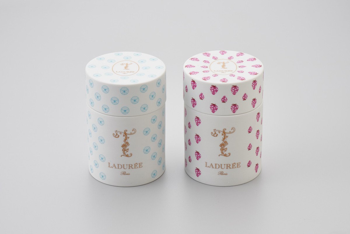 fashionsnap's tweet photo. テ・ラデュレ×アリタポーセリンラボ、オリジナルフレーバーティー入り有田焼茶筒発売
https://t.co/xTem3Z4WAH #TLaduree #有田焼 https://t.co/icUt12Mr47