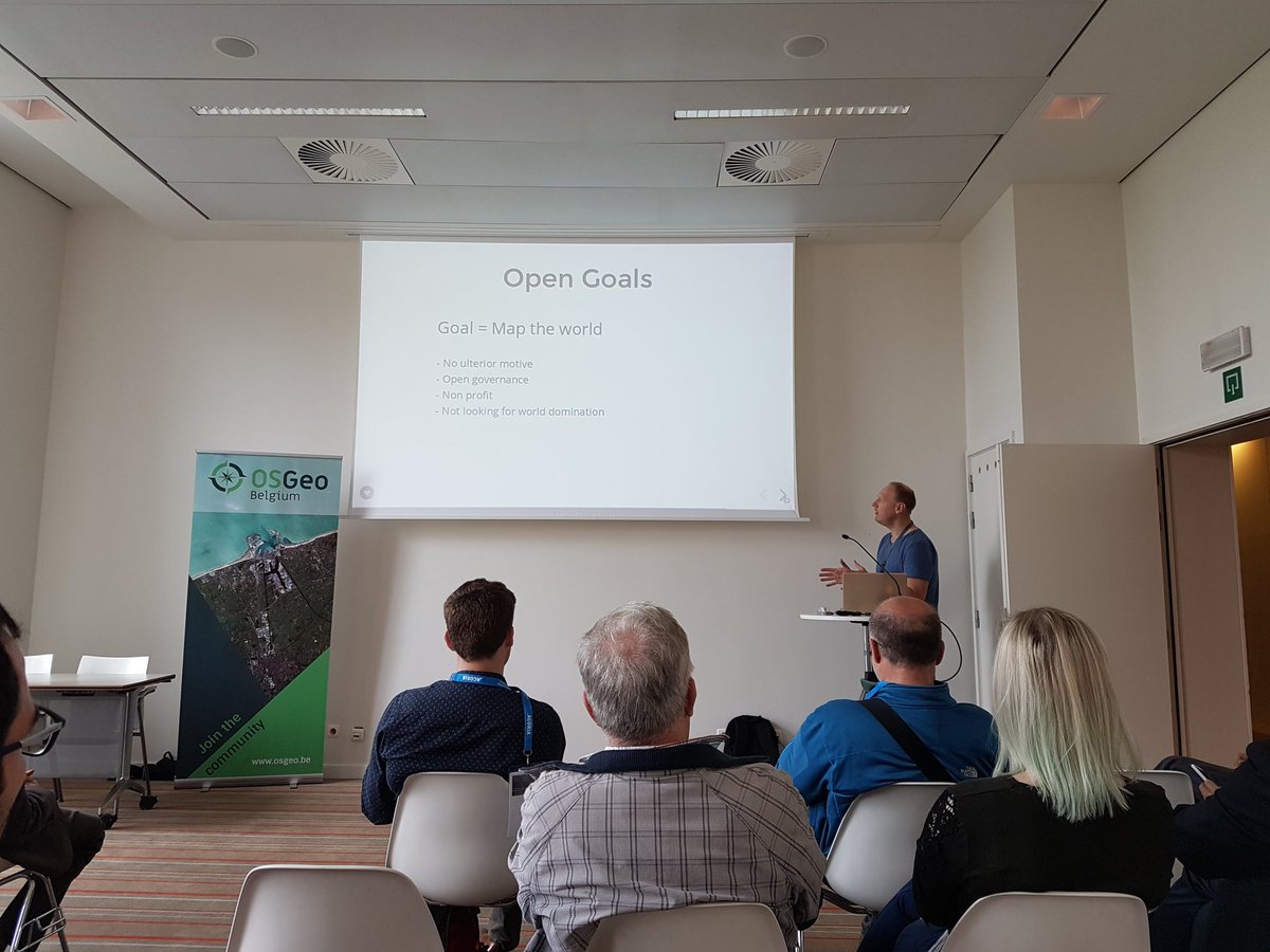 olivermay_be's tweet photo. Open goals, #OpenStreetMap thanks for the clear presentation @XIVK #osgeo #BeGeoBelgium https://t.co/qUEYCKuBoR