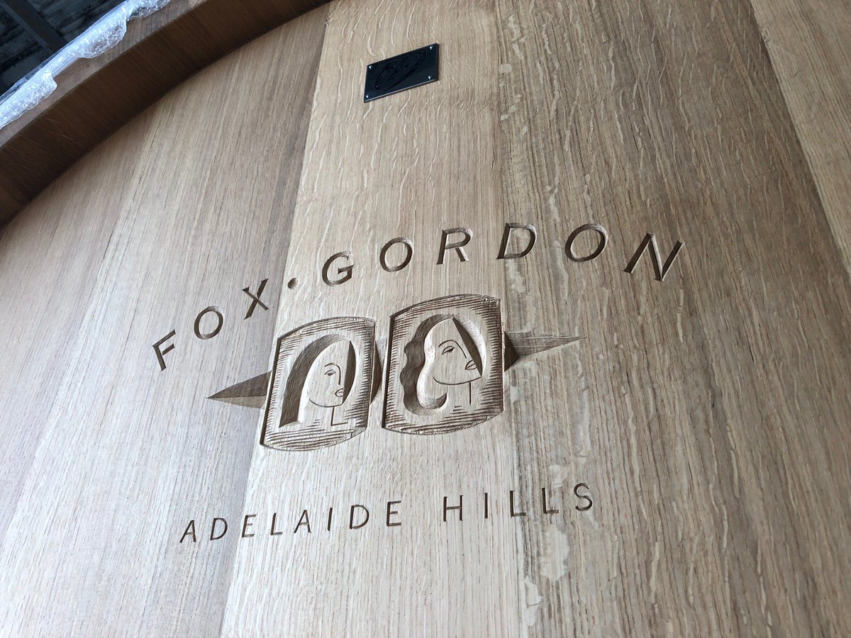 Our #francoisfoudrerie #foudreriefrancois cask logo etchings are crafted entirely by hand. The finish is beautiful and our customers are consistently delighted with the final result. Congratulations #foxgordon on your new cask from #classicoakau !