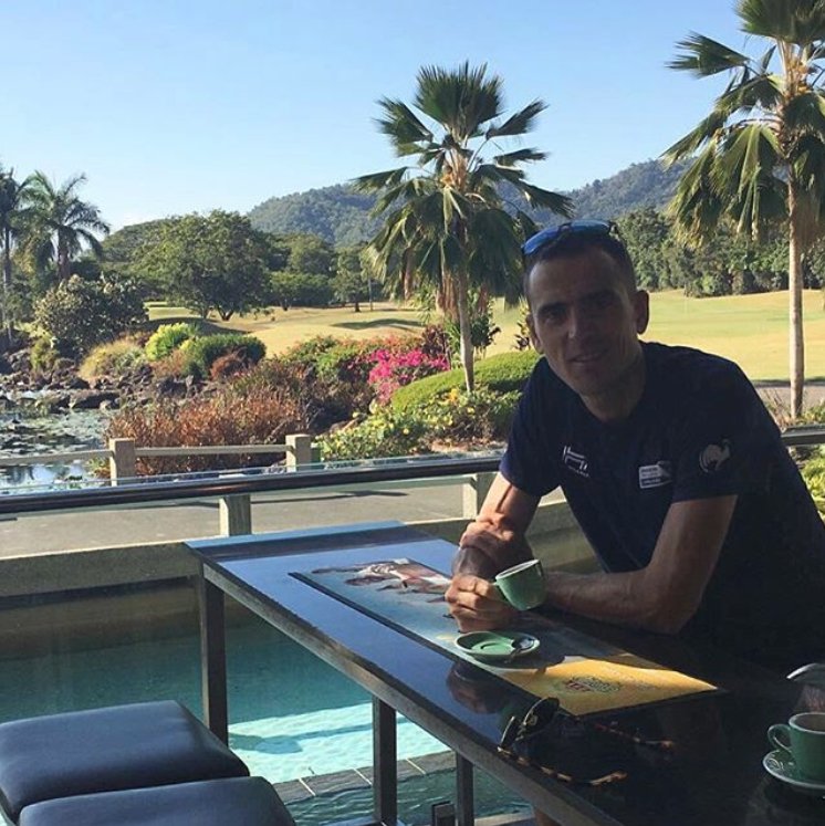 ParadisePalmsNQ's tweet photo. World Champion, French cross-country mountain biker #JulienAbsalon enjoying an espresso with a view here at Paradise Palms Via Julien Absalon https://t.co/sucWBaUPRQ