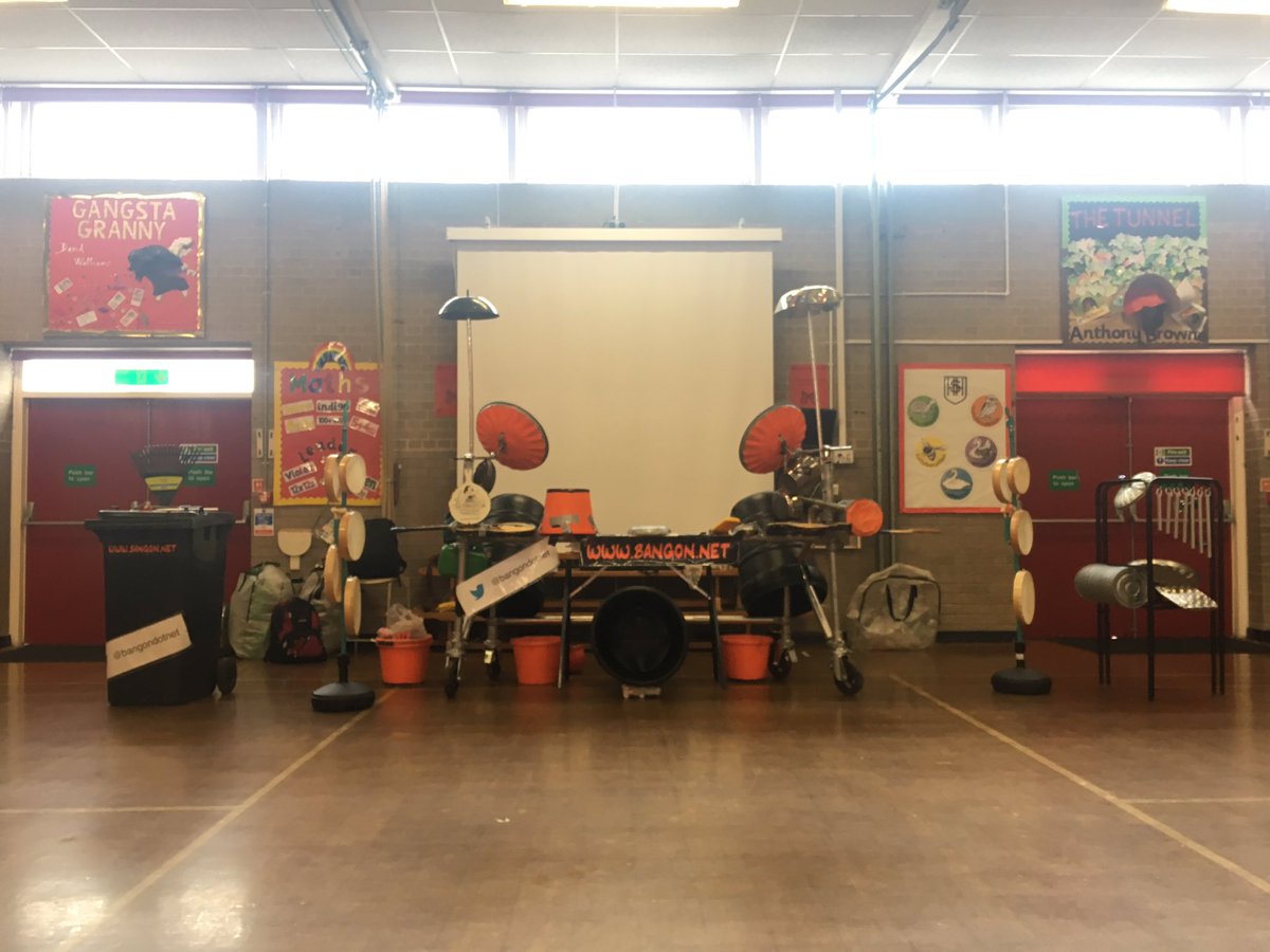 BangOnDotNet's tweet image. So excited to be performing at Hampton hill juniors this morning, check out our set up!!
