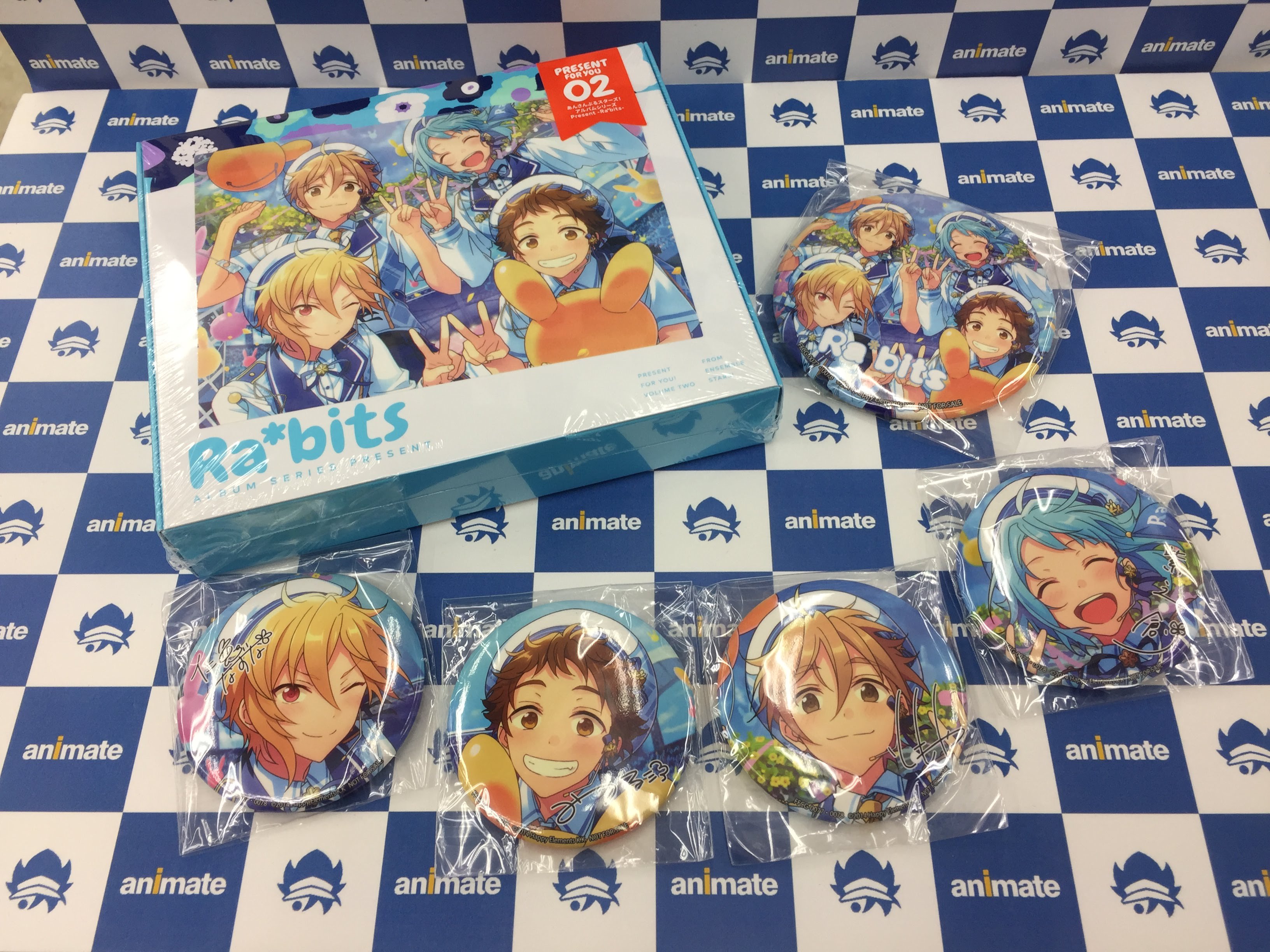 Uzivatel アニメイト新潟 Na Twitteru Cd あんさんぶるスターズ アルバムシリーズ第2弾ra Bits 入荷しましたガタ アニメイト特典は丸型缶バッジ２個 ジャケット柄丸型缶バッジ キャラ毎丸型缶バッジ ランダムで１個 ガタ とっっっても 可愛い