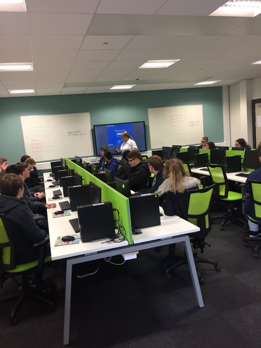 ARCEXTRAC's tweet photo. Our first group is about to undertake the #MOS looking to get to the world championship @accrosscollege @MicrosoftUK #accrosscollege #amazingaccrington https://t.co/DLzQh4WLBU