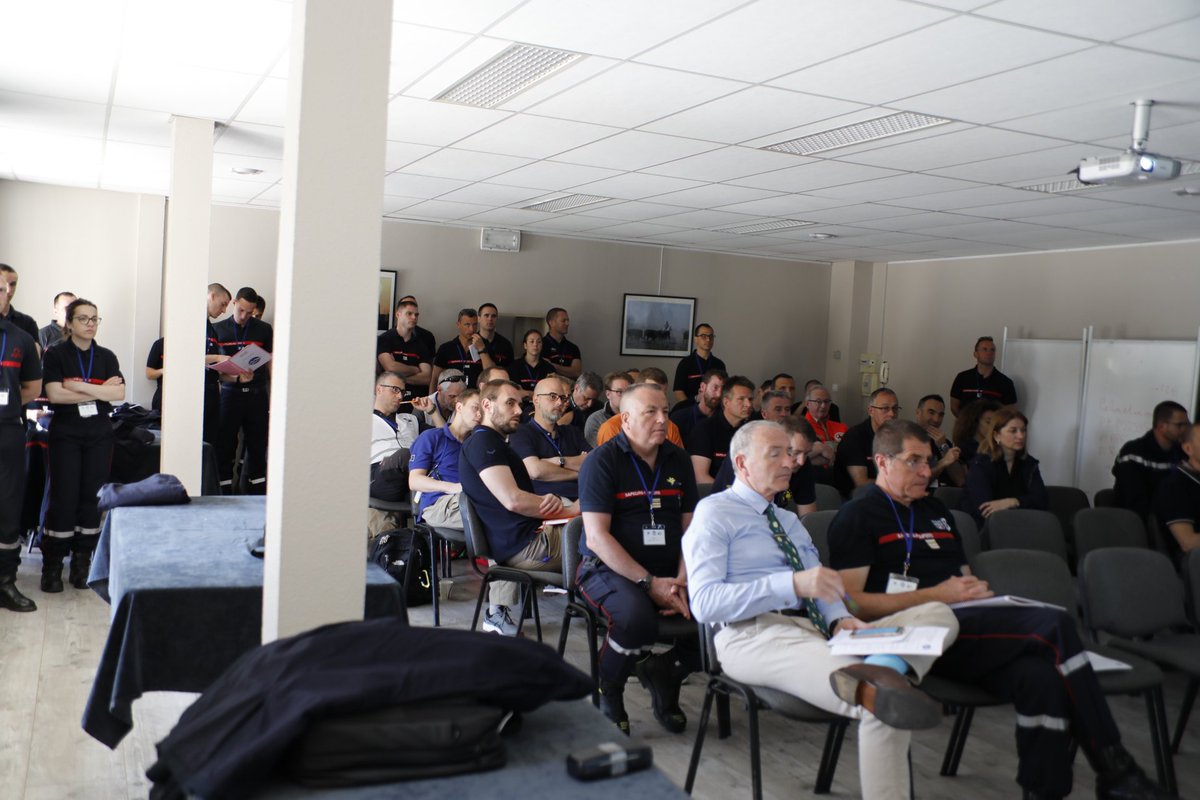 ENSOSP's tweet photo. 🇪🇺 #MODEX #RHODANOS2018 Mise en place et coordination de tous les dispositifs en coordination avec staff européen, national et local. #sécurité https://t.co/Fs35dsBXIf