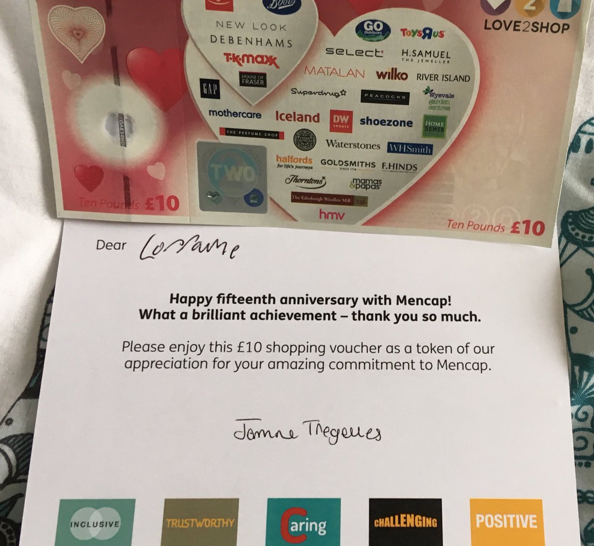 lorraine tweet media