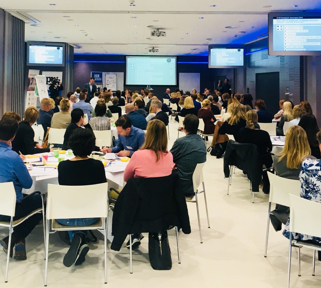 janineschuiling's tweet photo. En nu zelf aan het werk. #hrstrategisch https://t.co/6VsjcvGMP7