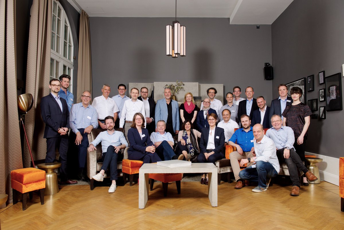 #BonialFutureLab 2018! 30 Digital Executives aus stationärem Handel, Wissenschaft und Tech trafen sich zu der exklusiven Konferenz in Berlin. Die Mission: Den Handel stärken. Mehr unter: bit.ly/BFL18_PM #ZukunftdesHandels