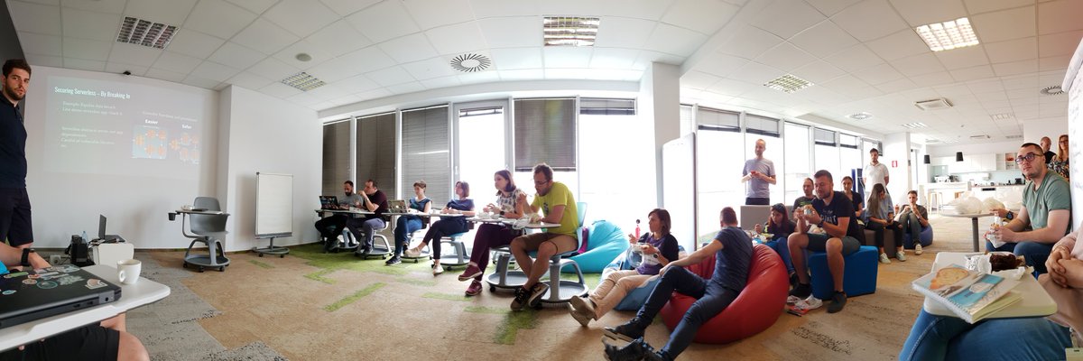 GeanaRaul's tweet photo. QCon presentation as a Haufe lunch. @HaufeDev #qcon #timisoara https://t.co/BkUAJpQWPT