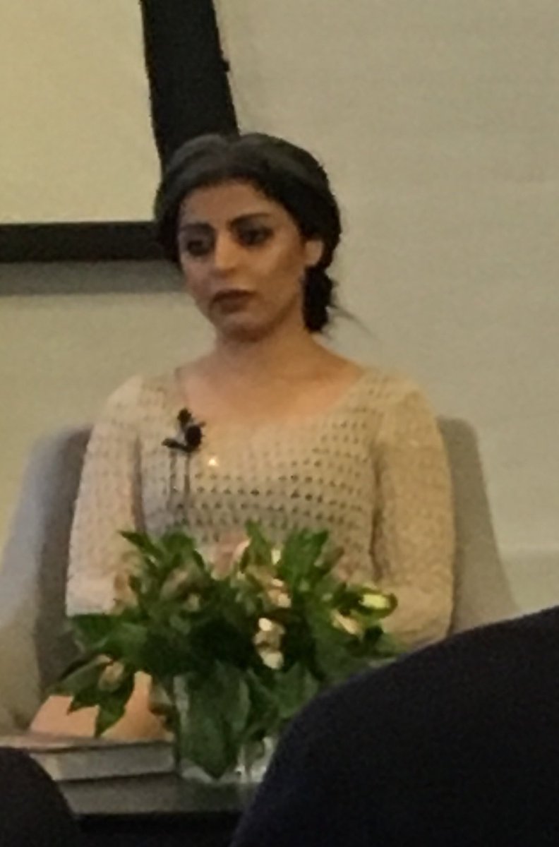 Boernesagen's tweet photo. “Som voksne skal vi uddanne vores børn, så de fortæller deres historie”, Sara Omar, forfatter til Dødevaskeren. #svigtafbørn #Dødevaskeren #håb #atskabeforandring #boern https://t.co/kGZCmZsQwu