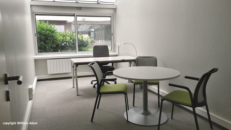 openspot94's tweet photo. L’Openspot94-Les Digiteurs : Espace ouvert du lundi au vendredi de 9h à 19h - 18 places de coworking, 2 bureaux individuels, un espace atelier Business Coffee et un réseau d’experts ! https://t.co/6r5X5Gurxw