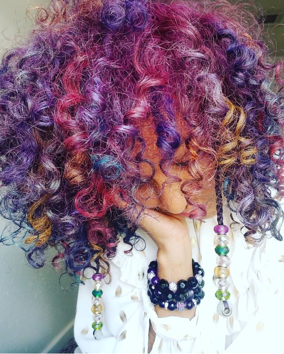 CrownPaintColor's tweet photo. 🐰Easter Curls🐇🐣 #crownpaintcolors #cpc #crownpainteasterbag https://t.co/KfnxHlRRVm