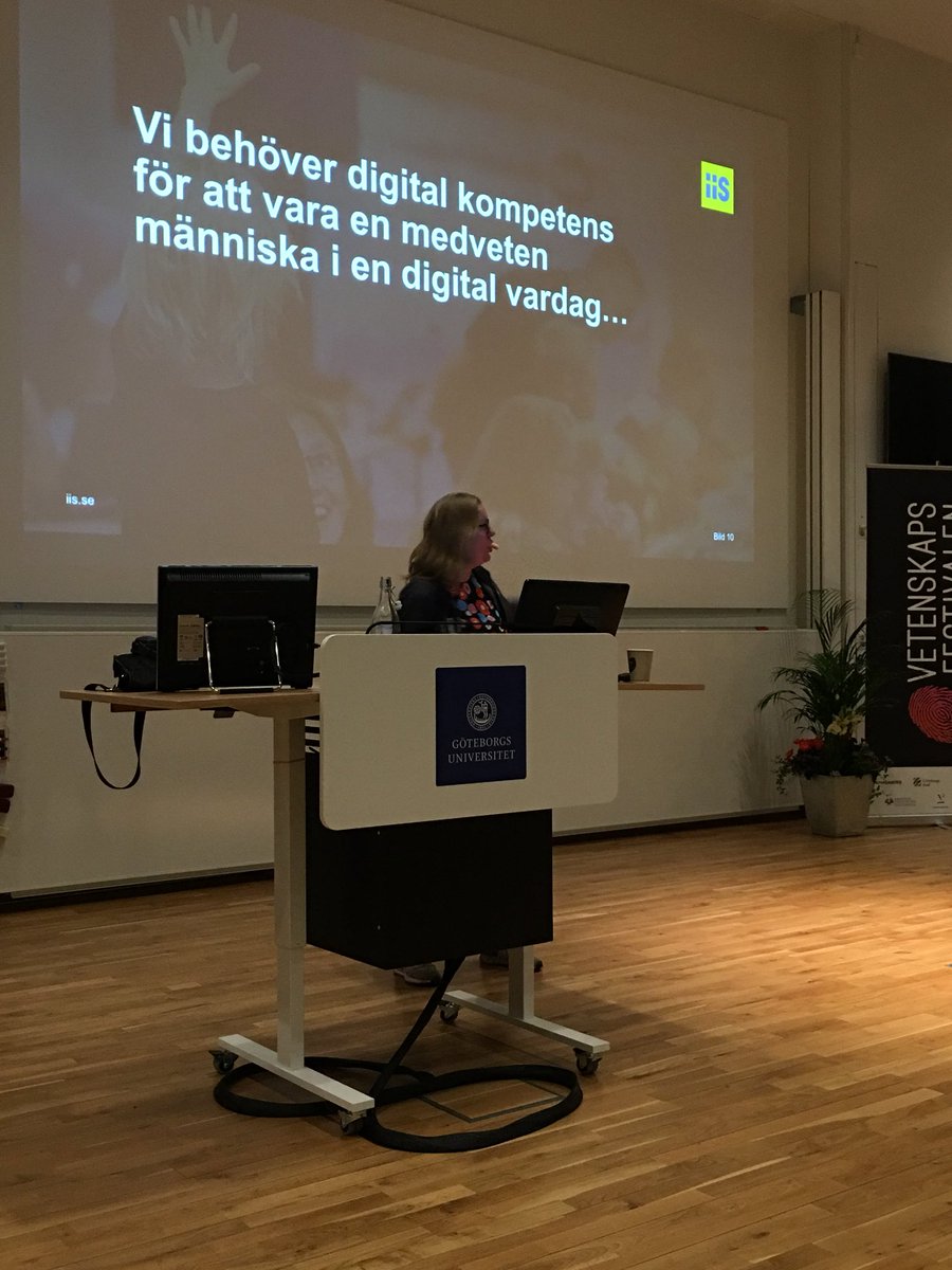 AghedMalin's tweet photo. - Det är vår skyldighet att medvetandegöra oss själva och våra elever om... Handen på hjärtat, när startade digitaliseringen? Ada Lovelace (1815-1852) formulerade den första algoritmen i en fotnot... Kristina Alexandersson från Internetstiftelsen #vetfestlarare #digitalisering https://t.co/4ZtopKpRUP