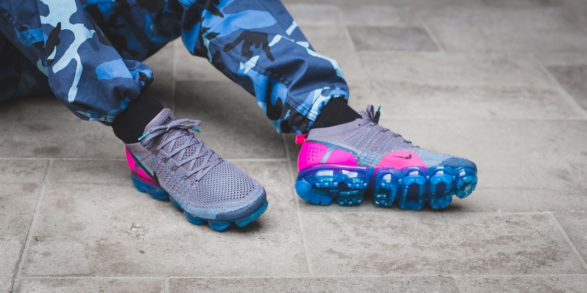 vapormax flyknit 2 pink blast